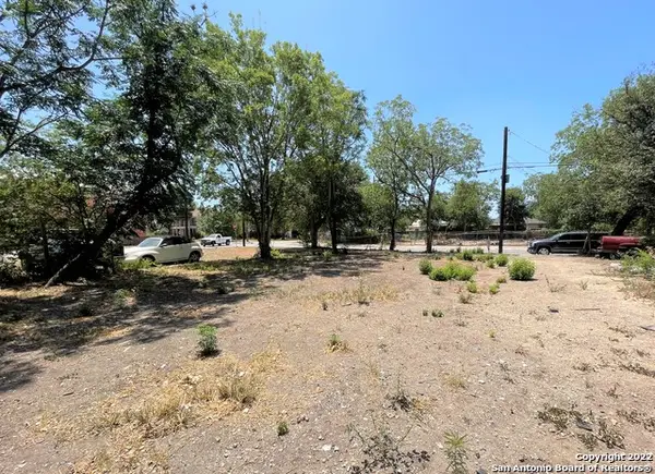 1817 Virginia Blvd, San Antonio, TX 78203