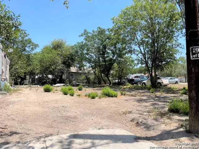 1817 Virginia Blvd, San Antonio, TX 78203 - Image #2