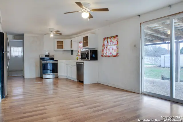 741 Julia Dr, Comfort, TX 78013 - Image #3