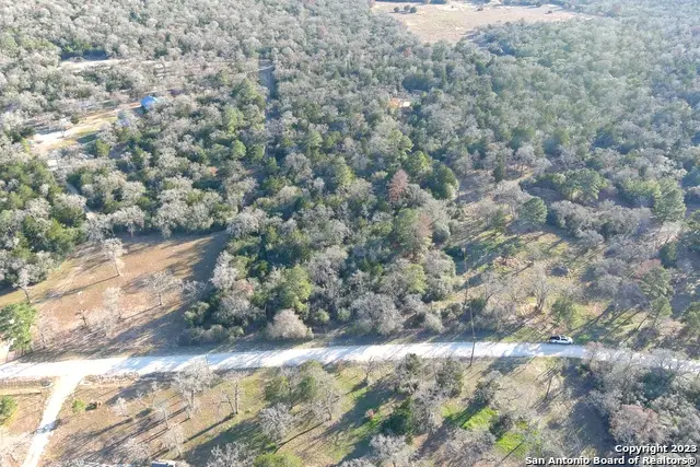 3100 Chuckwagon Rd, Luling, TX 78648 - Image #2