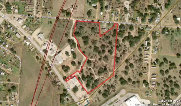 00 Rossville Rd, Devine, TX 78016