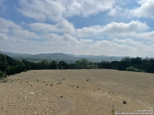 63 Saddleback Ridge Trail, Bandera, TX 78003 - #2