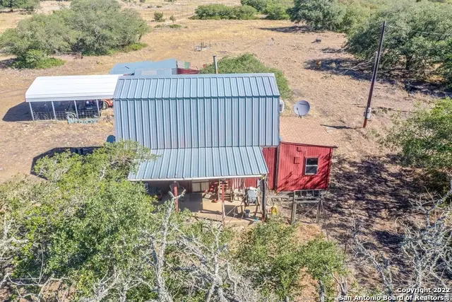 465 Watkins Road, Mountain Home, TX 78058 - Image #3