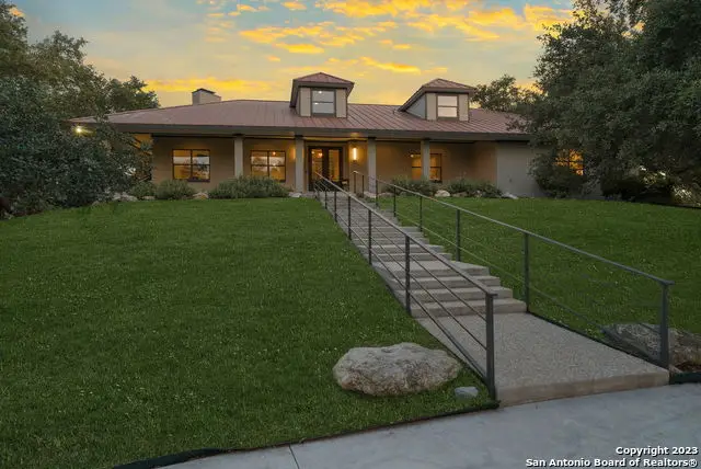 202 County Road 450, Hondo, TX 78861 - Image #3