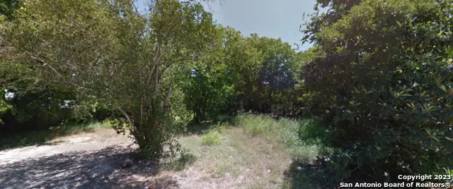 1007 Clark St, Seguin, TX 78155 - Image #3