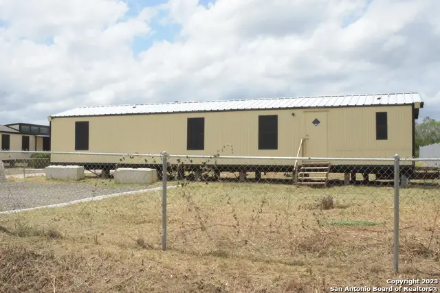 7233 Palm Park Blvd, San Antonio, TX 78223 - Image #2