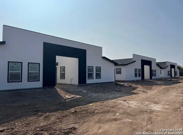 000 West Pike, Weslaco, TX 78596 - #2
