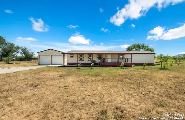 13808 Greenwood Rd, Atascosa, TX 78002 - Image #2