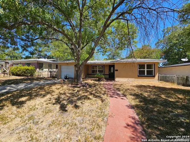 255 Gazel Dr, San Antonio, TX 78213 - Image #1
