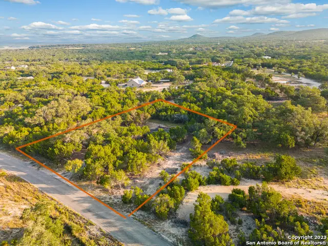 818 Goat Hill, Lakehills, TX 78063 - Image #2