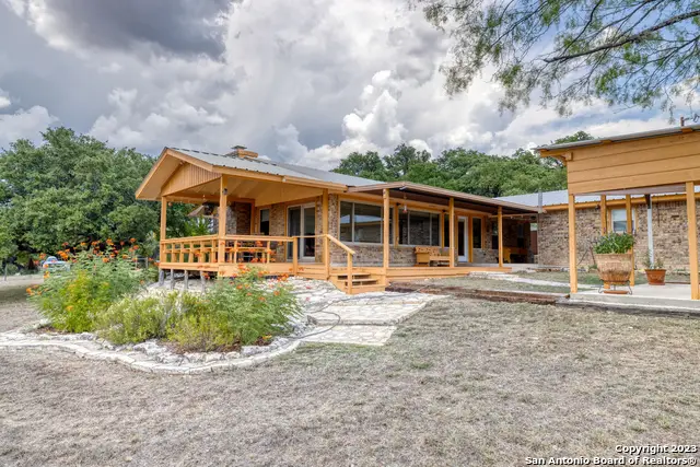 1482 Flat Rock Circle, Leakey, TX 78873 - Image #3