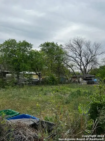 131 Amaya, San Antonio, TX 78237 - Image #2