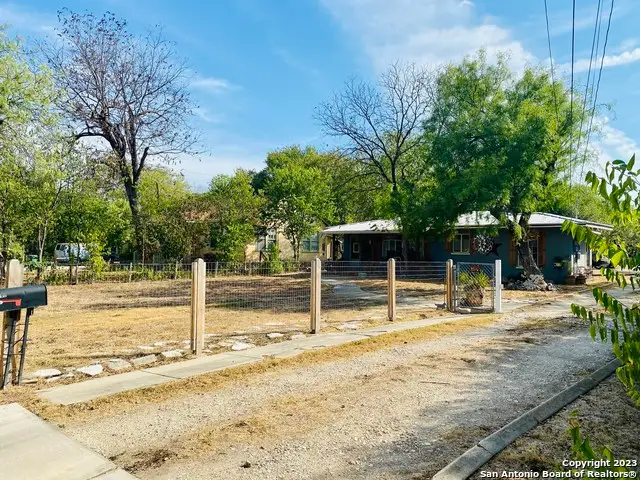 702 Everest Ave, San Antonio, TX 78209 - Image #2