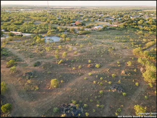 TBD LOT 3 E Fm 140, Pearsall, TX 78061 - Image #2
