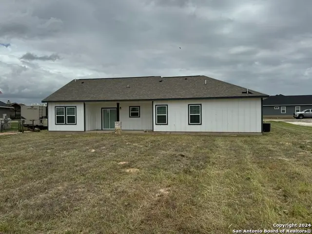 180 Turnberry, La Vernia, TX 78121 - Image #3