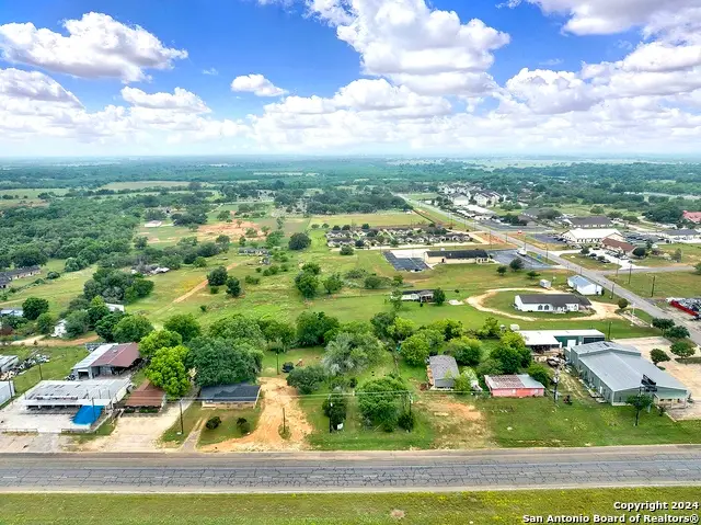 2315 Hwy 181, Floresville, TX 78114 - #1
