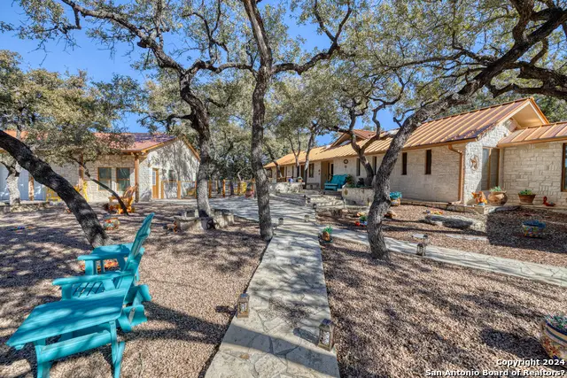 93 Saddle Mountain Rd, Leakey, TX 78873 - Image #1
