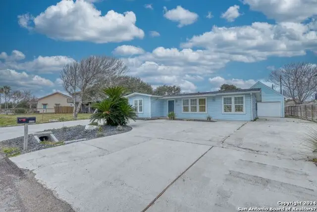 4034 Laguna Shores Rd, Corpus Christi, TX 78418 - #1