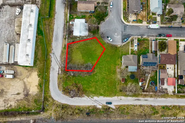 474 Angela St, San Antonio, TX 78207 - Image #2