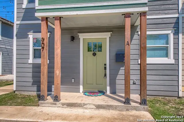 907 Dawson St, San Antonio, TX 78202 - Image #3
