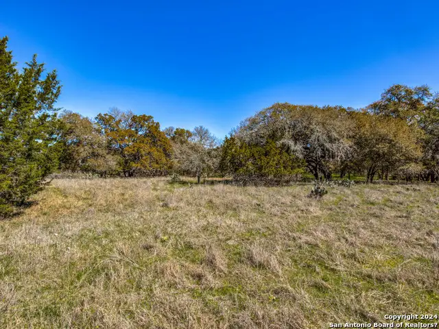 7911 Silver Spur Trail, Fair Oaks Ranch, TX 78015 - Image #3