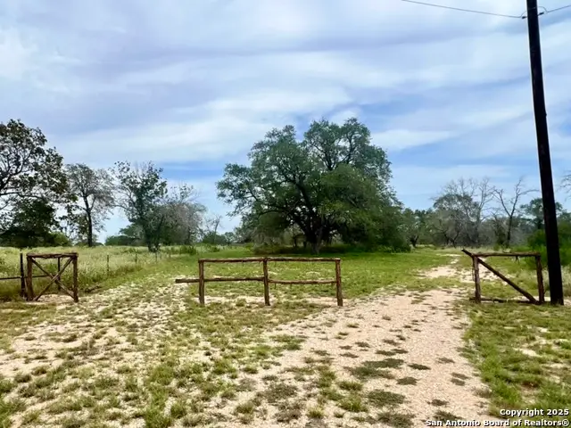 0 Cr 781, Natalia, TX 78059 - Image #3