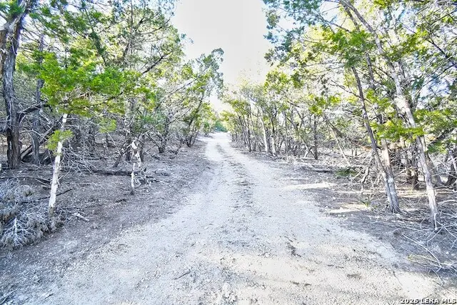 904 Olympic Dr, Kerrville, TX 78028 - #1