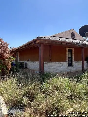 1799 Fm 1556, Carrizo Springs, TX 78834 - Image #2