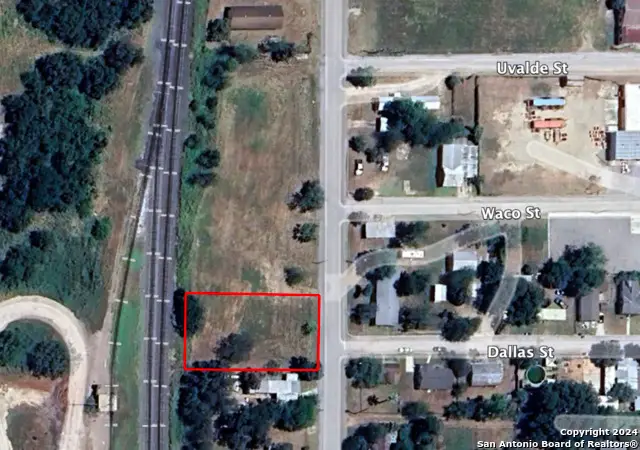 1617 First St., Pleasanton, TX 78064 - Image #3