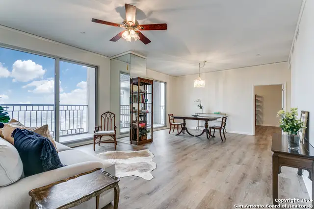 1 Towers Park Ln #2216, San Antonio, TX 78209 - Image #1