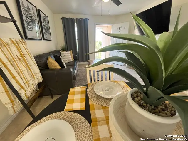 391 S Riverside Dr #11, Eagle Pass, TX 78852 - Image #1