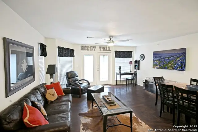 730 E Mather St #J-301, New Braunfels, TX 78130 - #3