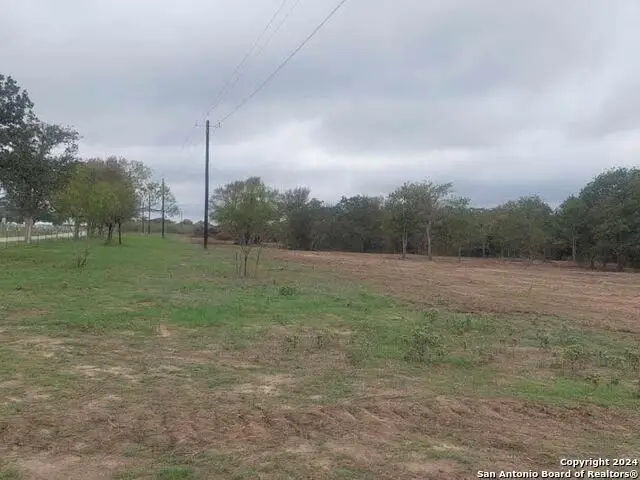 000 Cr 401, Waelder, TX 78959 - Image #2