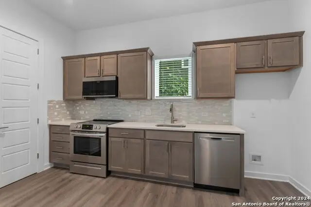 319 Howard St #3, San Antonio, TX 78212 - Image #3