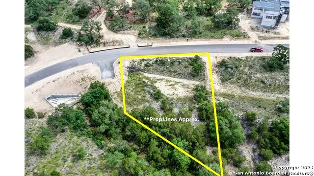 24315 Tres Arroyos, San Antonio, TX 78255 - Image #3