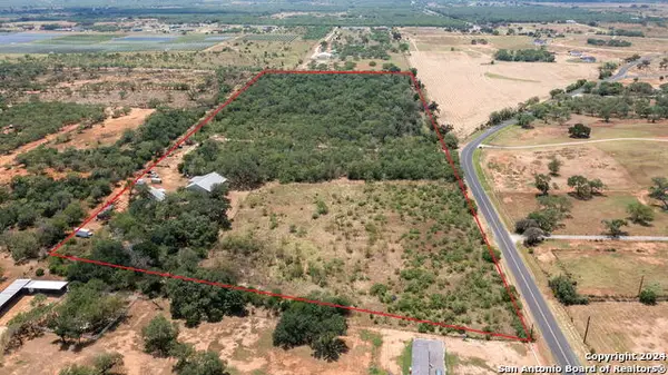 19366 Benton City Rd, Somerset, TX 78069