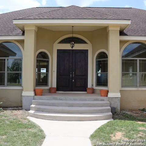 338 Tower Rd, San Antonio, TX 78223 - Image #2
