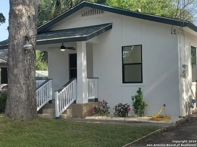 226 W Sayers, San Antonio, TX 78214 - Image #2