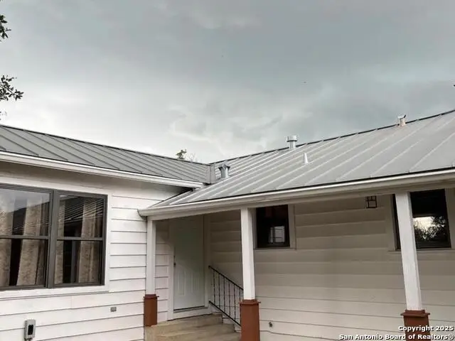 614 8th, Kenedy, TX 78119 - Image #2