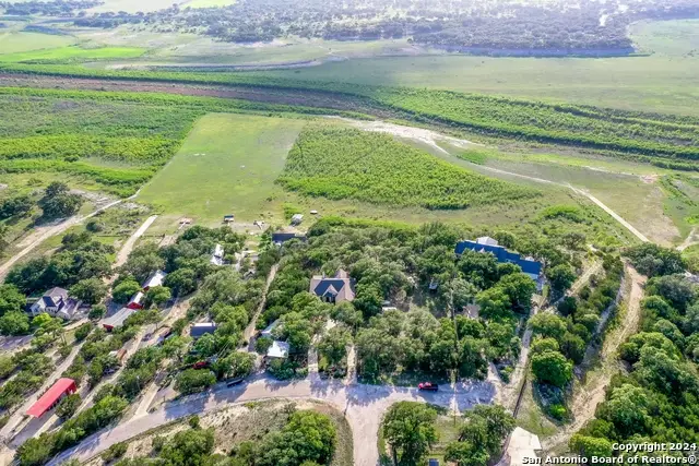 1190 Northlake Dr, Lakehills, TX 78063 - Image #3