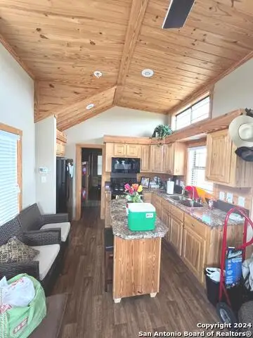 8136 Leal Rd, Pleasanton, TX 78064 - Image #3