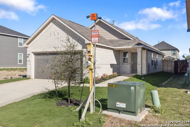 13110 Club House Blvd, San Antonio, TX 78221 - Image #2