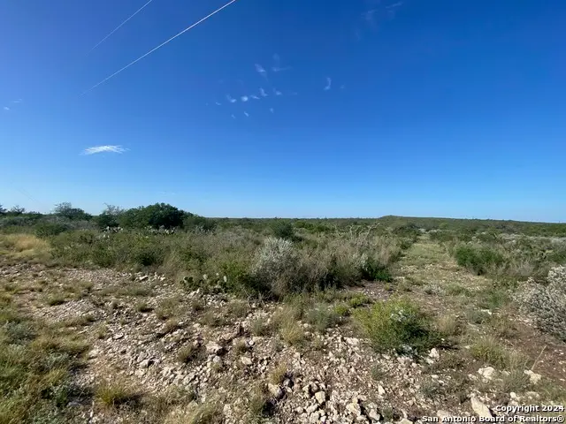 153 Legend Hills Rd, Uvalde, TX 78801 - Image #3