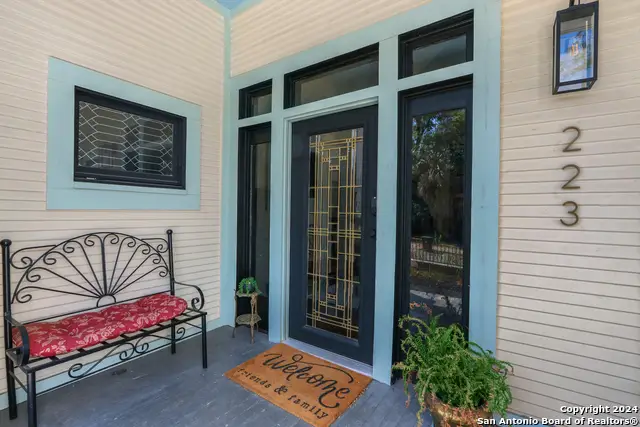 223 E Craig Pl, San Antonio, TX 78212 - #3
