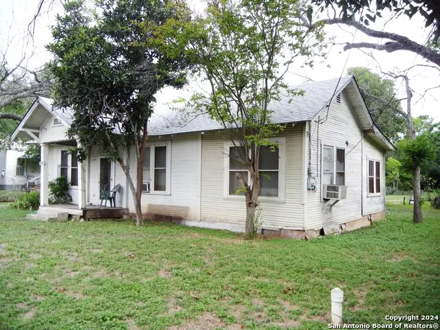 1845 Saltillo St, San Antonio, TX 78207 - #2
