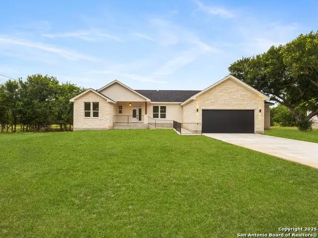 7022 Circle Oak Dr, Bulverde, TX 78163 - Image #1