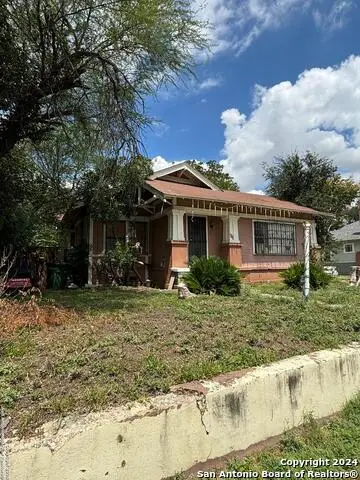111 Harding Pl, San Antonio, TX 78203 - Image #2