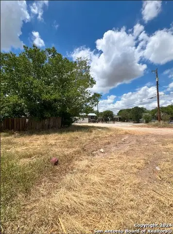 6422 Marcum Dr, San Antonio, TX 78227 - Image #3