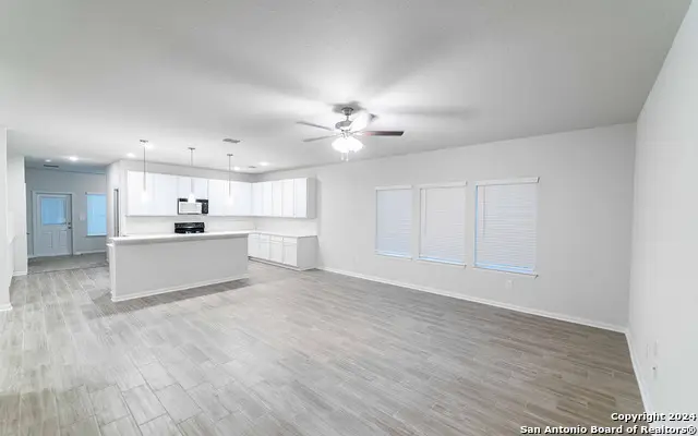 300 Jills Path, Seguin, TX 78155 - #3