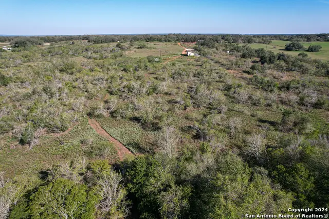 1366 County Road 467, Stockdale, TX 78160 - #2
